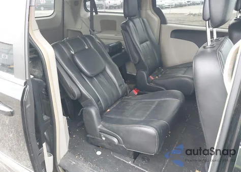 2016 Chrysler Town & Country Touring from USA, damaged, VIN 2C4RC1BG6GR294681